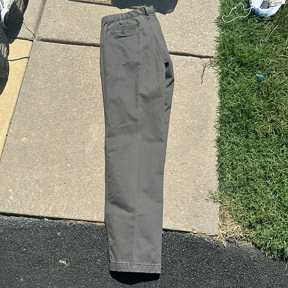 Eddie Bauer Jeans - Picture 2 of 2